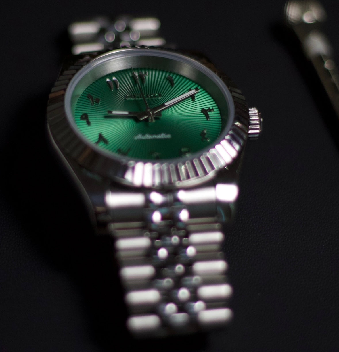 Emerald Arabic Dial